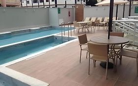 Everest Flat Conforto, Lazer e Localização Central